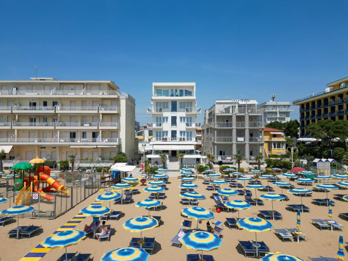 Hotel Boston 3 Stelle Superior Frontemare Lido di Jesolo Exterior foto